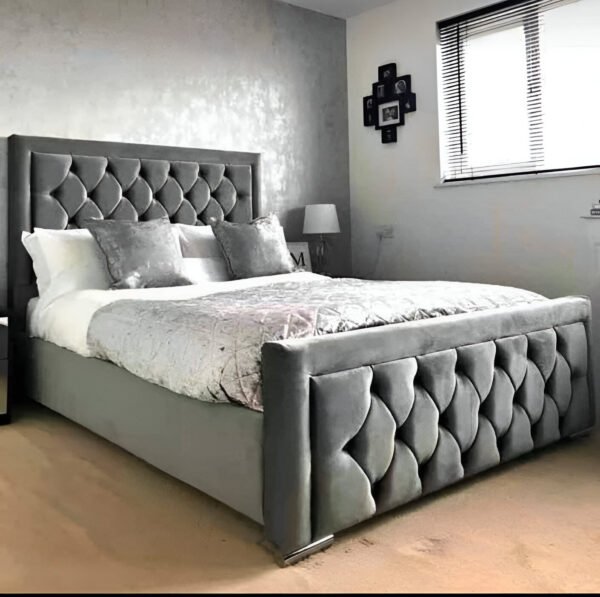 Hilton Bed with Mattress