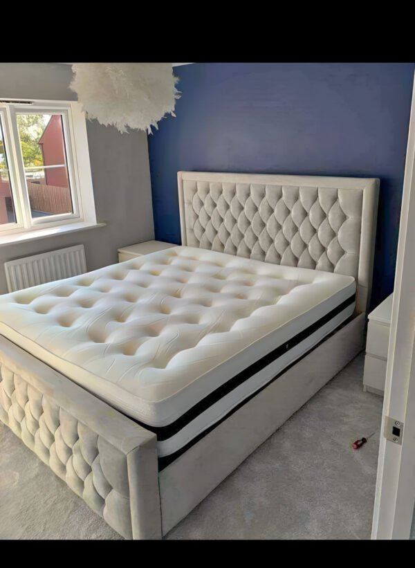 Hilton Bed with Mattress
