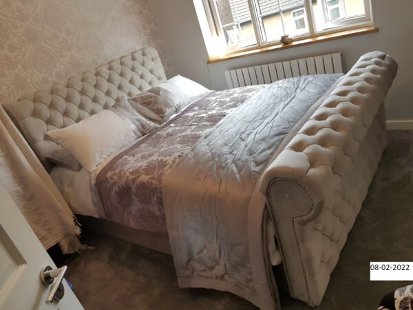 Sleigh Bed with Mattress