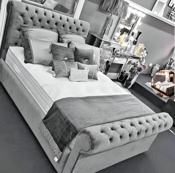 Sleigh Bed with Mattress